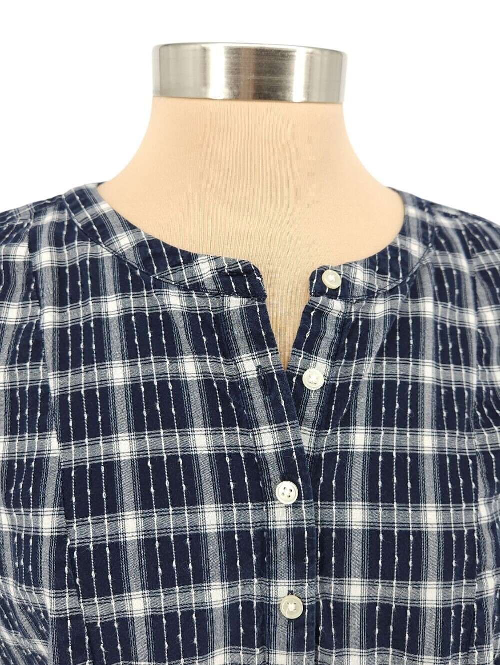 Ann Taylor LOFT Tunic Top Navy Plaid Long Sleeve Button Henley Shirt XL - Picture 4 of 7